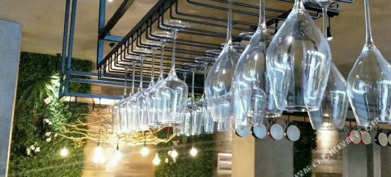 华蓥多彩青舍图片