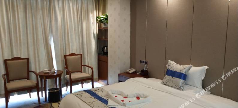 海阳方圆大酒店图片