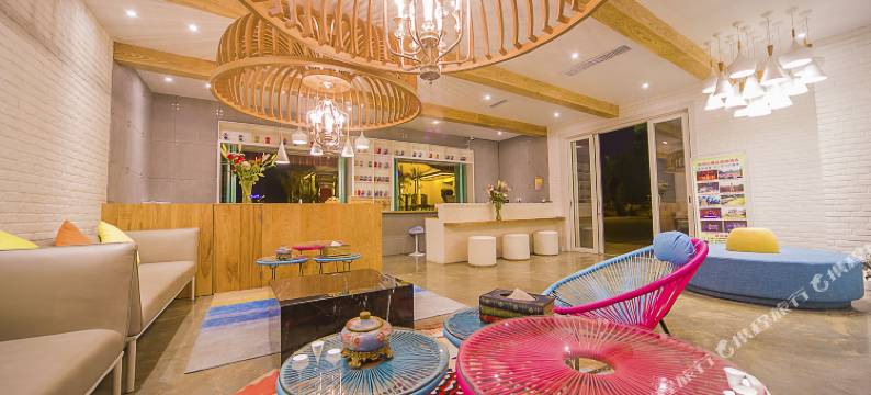 西双版纳景洪水闲山轻奢酒店(告庄星光夜市店)图片