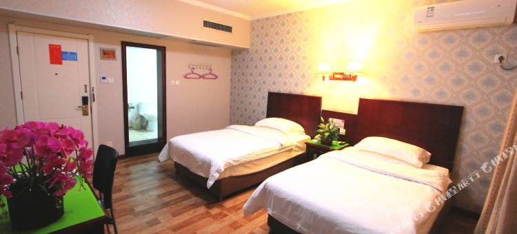 海龙田园宾馆(许昌曹魏古城胖东来时代广场店)图片