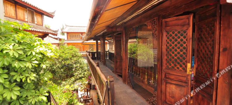 丽江南门客栈图片