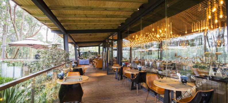 美的鹭湖汽车主题酒店图片