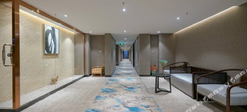 青花里艺术酒店(南宁火车东站东盟盛天地店)图片