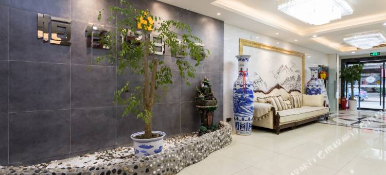 OYO南京恒佳假日酒店图片