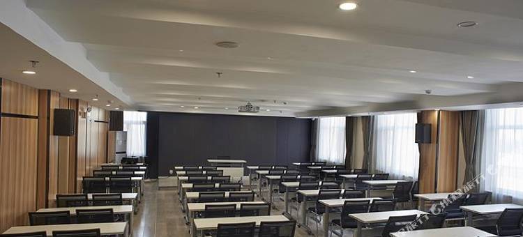 尚客优精选酒店(河北师范大学欢乐汇店)图片
