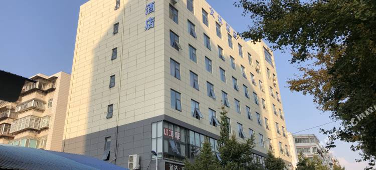 昆明文林酒店(潘家湾地铁站翠湖公园店)图片