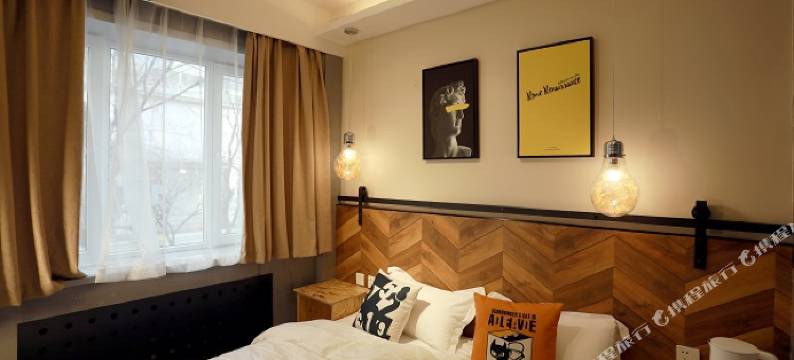 Lazybee懒蜂窝国际青年旅舍(沈阳彩塔夜市店)图片