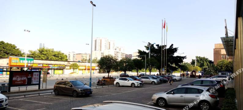 连景宾馆(柳州高铁站店)图片