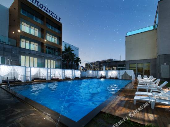 阿莫里克度假村