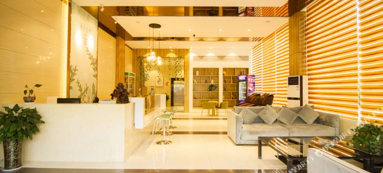 致馨栀子花开酒店(荆州中医院红星路店)图片