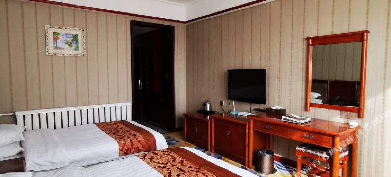 积石山庆盛宾馆图片