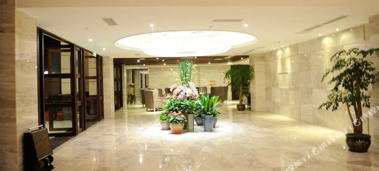 凯美居四季江景酒店(绵阳高铁站店)图片