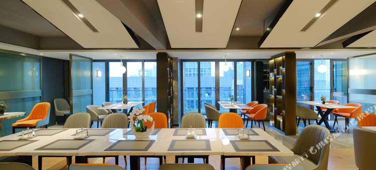 柏曼酒店(贵阳观山湖国际会议中心地铁站店)图片