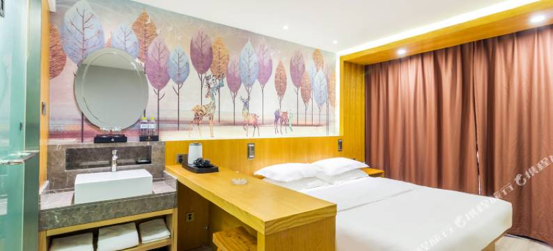 君品海岸酒店(青岛火车站地铁站栈桥店)图片