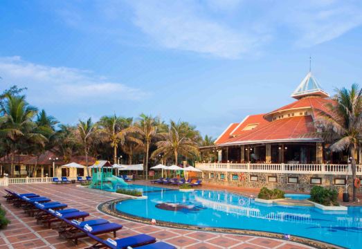 Golden Coast Resort & Spa Hotel Overview