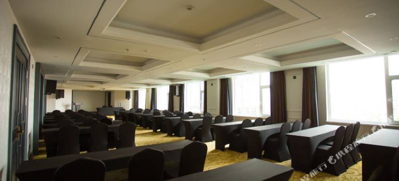 国贸酒店(保定安国东方药城中药材国贸中心广场店)图片