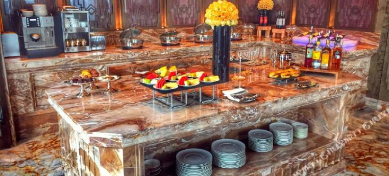 稻城兰卡假日酒店图片