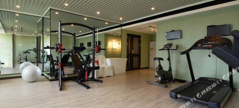 西安水晶岛酒店(省体育馆地铁站高新万达ONE店)图片