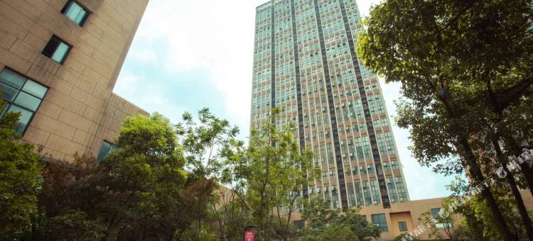 载梦公寓酒店(长沙高铁南站店)图片