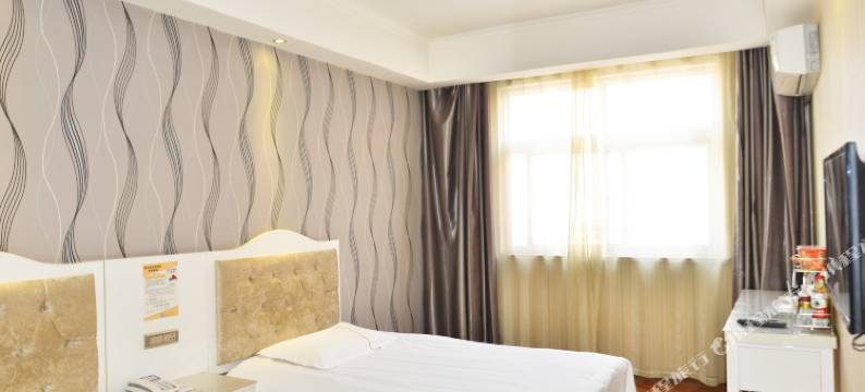 乌拉假日酒店(汝州金庚康复医院店)图片