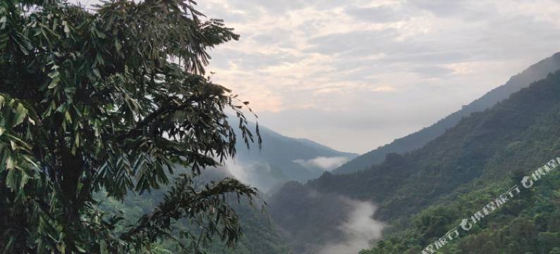 上林下水源避暑山庄图片