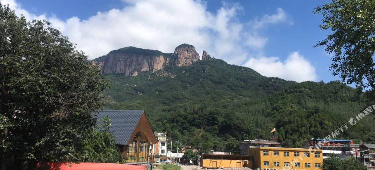 河畔农家民宿(万仙山景区店)图片