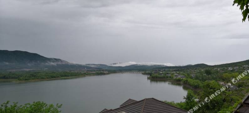 句容明度假别墅图片