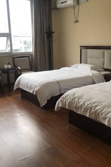 鹤峰鹤峰县市场监督管理局容美工商所附近酒店,鹤峰酒店预订查询,鹤峰