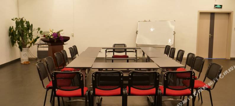 兰花桦酒店(银川北京东路清真美食城店)图片