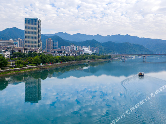 建德半岛凯豪大酒店