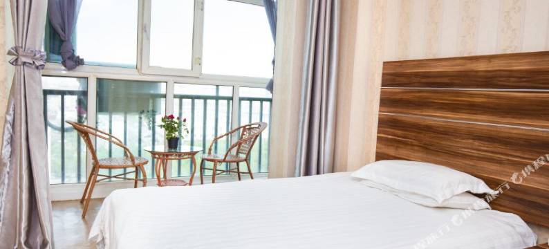 九度商务宾馆(北屯步行街店)图片