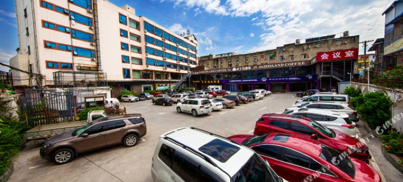 西昌戈尔顿酒店(火把广场店)图片