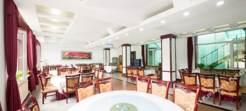 本溪枫叶山庄图片