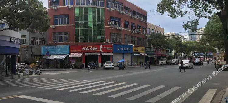 易佰连锁旅店(温州下吕浦店)图片