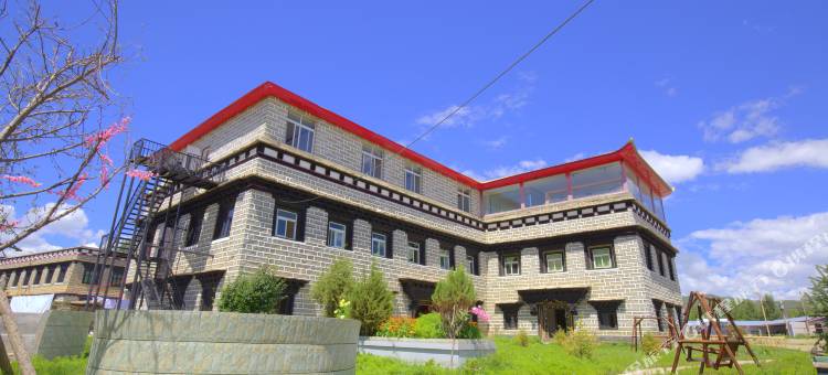 稻城云栖山舍客栈图片