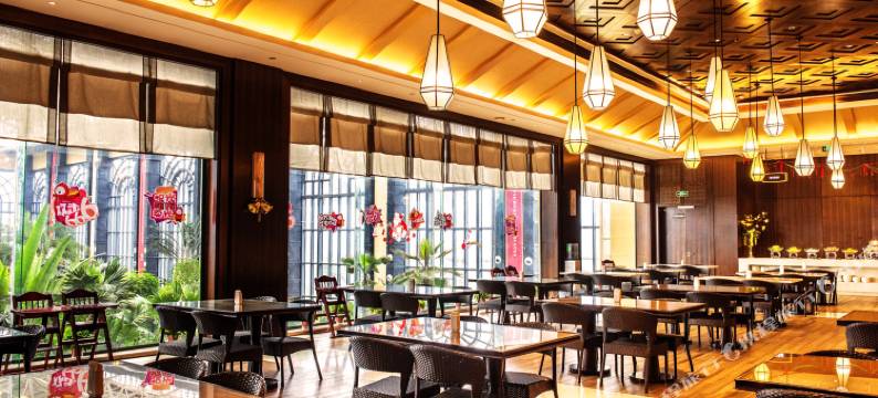 郑州银基黄帝宫御温泉酒店(动物王国店)图片