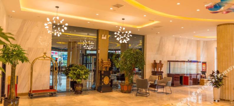 阿勒泰瑞泰大酒店图片