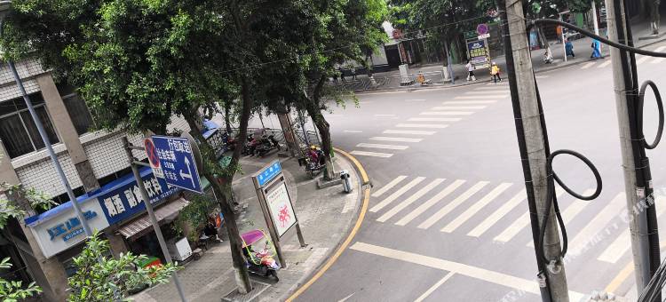 OYO达州巴山红快捷酒店图片