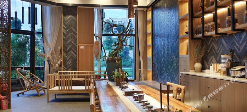 鹊格庭院酒店(成都双流机场簇桥地铁站店)图片