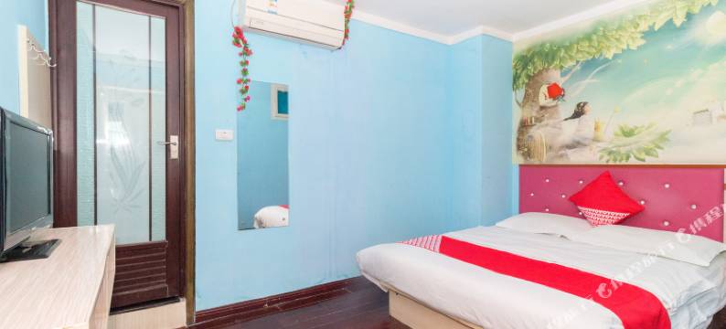 武汉天鑫宾馆(光谷广场地铁站店)图片