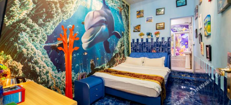 春天里电竞主题房(珠海华发商都店)图片