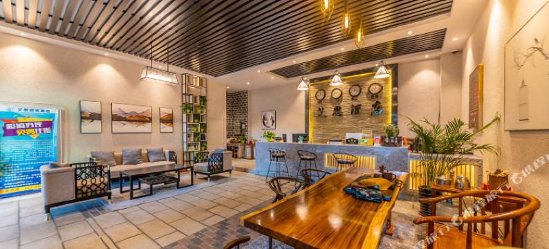 重庆艾思商务酒店图片