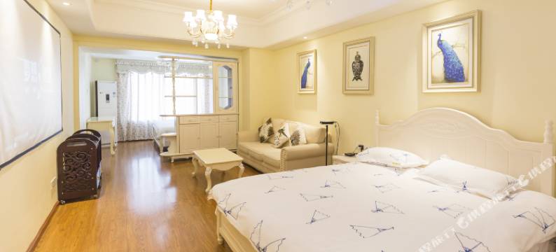 悦途优家住宿(遂宁万达广场店)图片