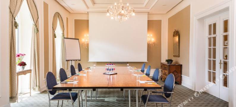 维多利亚少女峰水疗大酒店(Victoria Jungfrau Grand Hotel and Spa Interlaken)图片