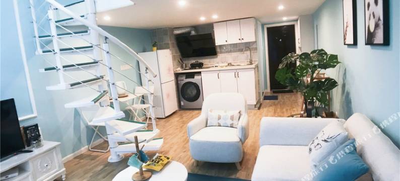 成都云朵耳公寓(宁夏街分店)图片