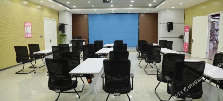 青皮树酒店(朔州慧源店)图片