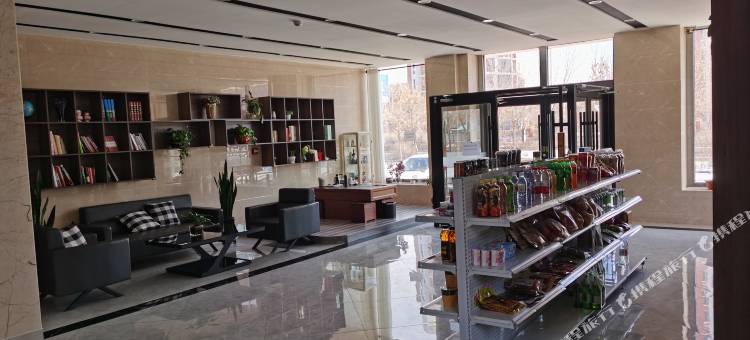 泊云酒店(康巴什音乐喷泉广场店)图片