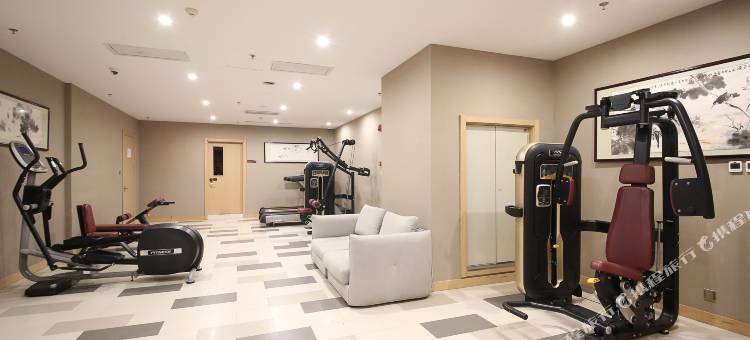 H水晶酒店(大连开发区金马路店)图片