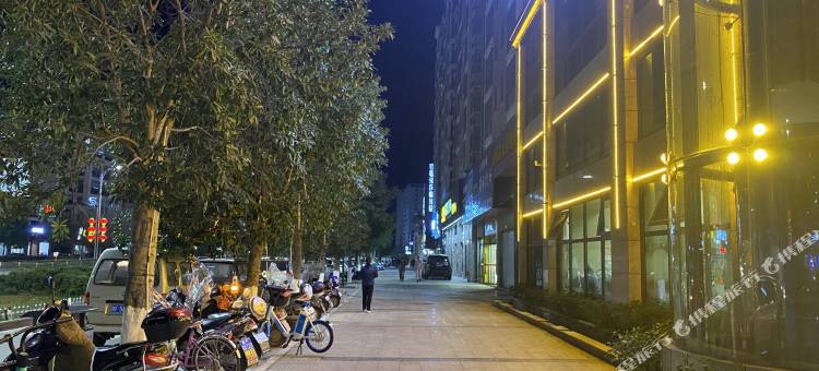华驿精选酒店(抚州东乡火车站店)图片