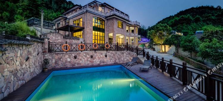 花筑悦·莫干山云迹坡温泉美墅(后坞换乘中心店)图片